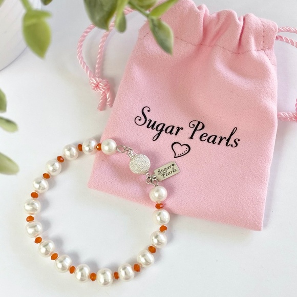 Freshwater Pearl & Carnelian Bracelet - Picture 2 of 5